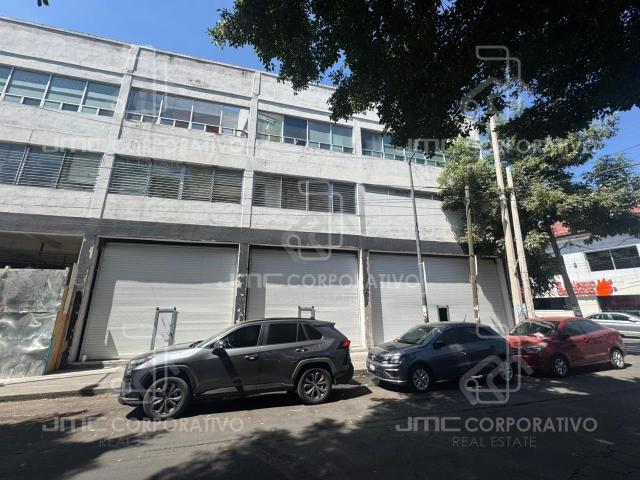 Local a pie de calle en renta, Resina, Granjas M?xico