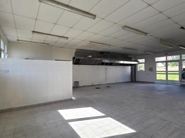 Local artisanal 199 m2 Aïcirits Parcelle 2 059 m2 & zone passante