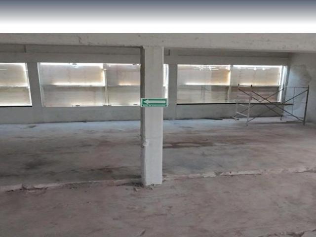 LOCAL COMERCIAL 1,463.23 m2 CALZ. DE LA VIGA al 1300
