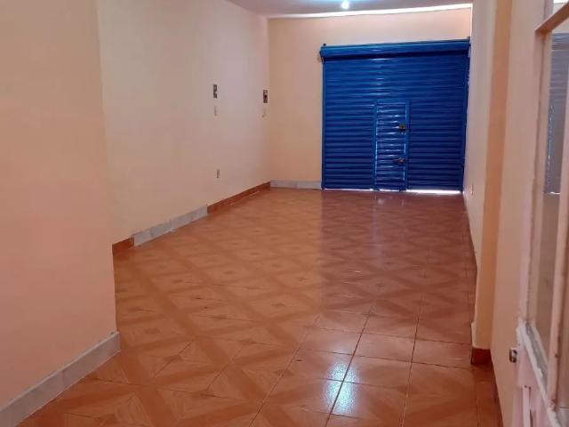 Local Comercial 69m2 Frente a Iglesia zona Comercial