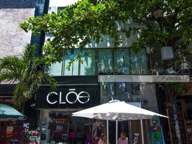 Local comercial con dos departamentos en una ubicaci?n privilegiada en el centro