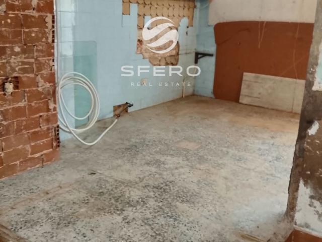 ? Local comercial con posibilidad de adaptación a un proyect. 120m² Benetusser