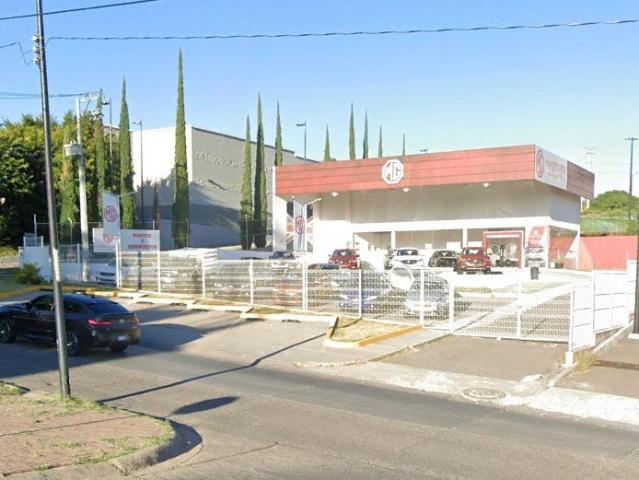Local Comercial con superficie de 1,500 m2 en L?pez Sanabria