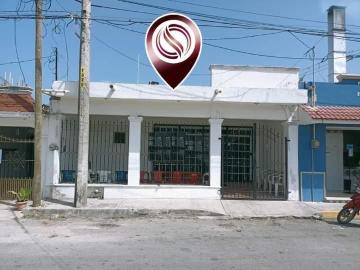 Local comercial, con terreno uso residencial y comercial, sobre Avenida 30, Pedr