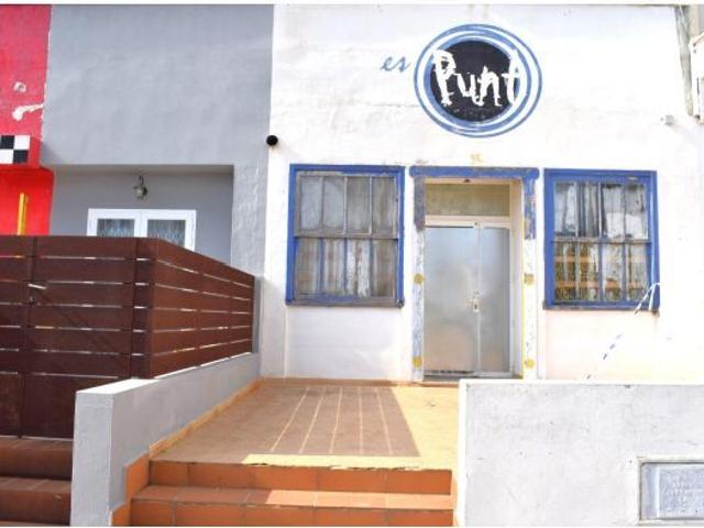 Local comercial convertible en vivienda