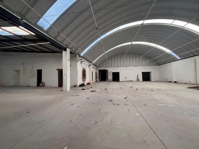LOCAL COMERCIAL A UNOS PASOS DEL ZOCALO DE SAN PEDRO CHOLULA