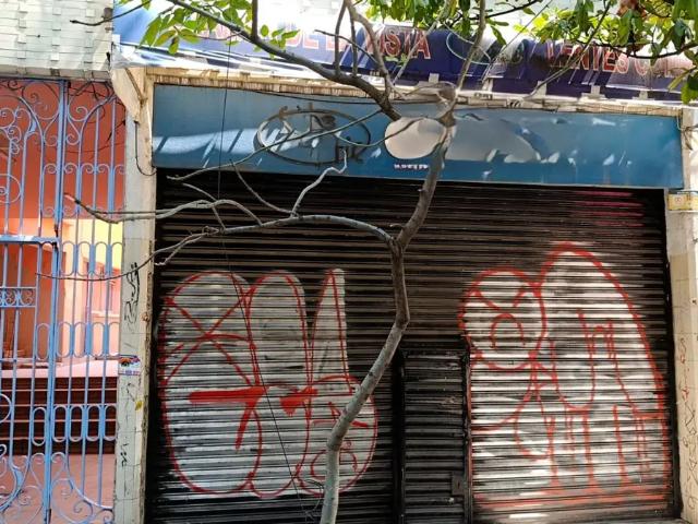 LOCAL COMERCIAL A UNA CALLE DE HIDALGO Y REFORMA