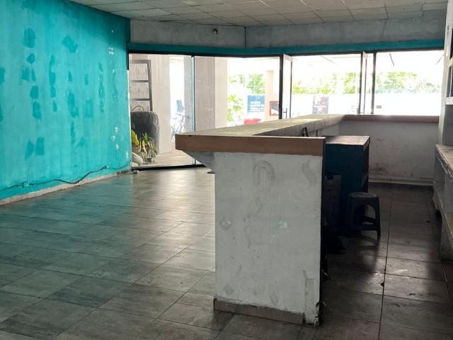 Local comercial Aldea Thai en Renta