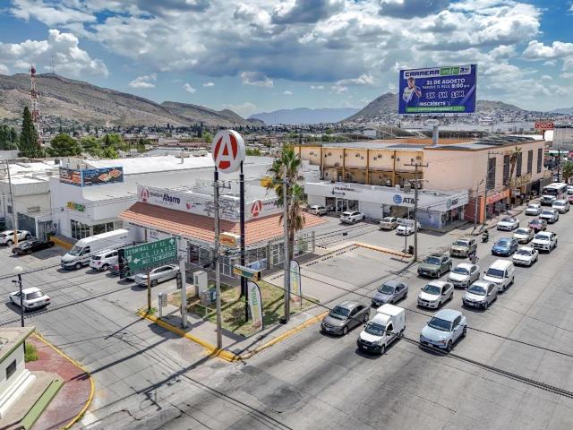 LOCAL COMERCIAL AVE, TECNOLOGICO PLAZA ADELITA