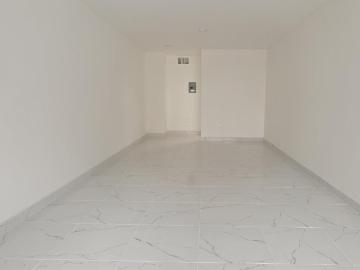 Local Comercial de 36 m2 En Venta y a Estrenar en Cumbres 1er Sector