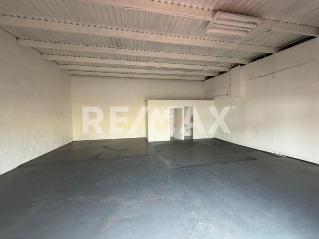 Local Comercial de 70 m2 en Renta en BLVD. Diaz Ordaz, Tijuana