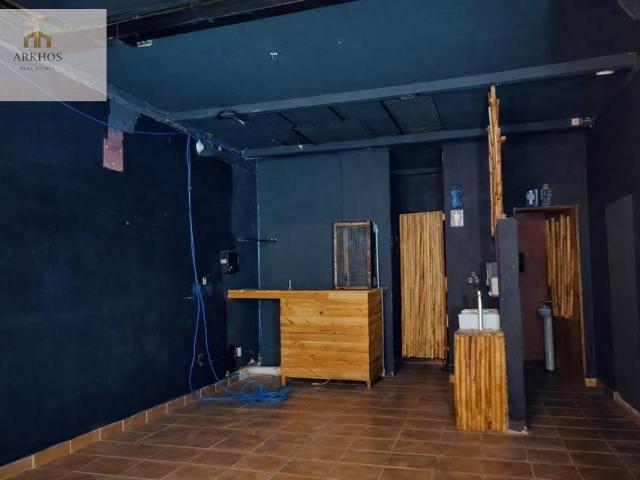 Local comercial en Calle 28 a una calle de Playa mamitas