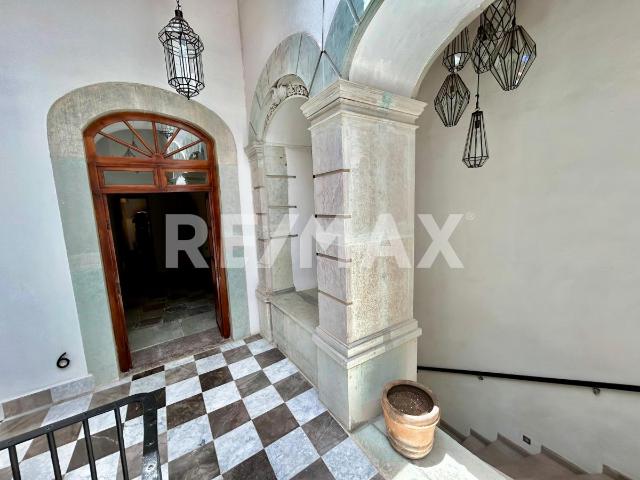 Local comercial en casona Franco en el Centro Histórico