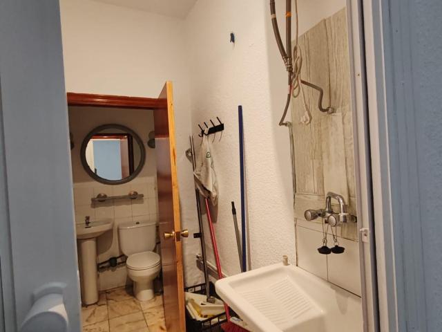 local comercial en alquiler en calle juan sebastián elcano, 17 – los remedios sevilla