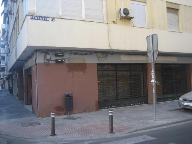 local comercial en alquiler en calle juan sebastián elcano, 17 – los remedios sevilla