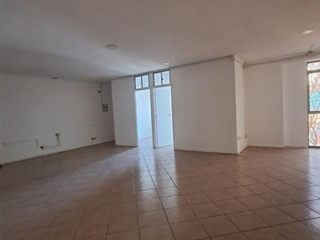 Local Comercial en Arriendo