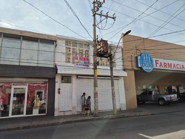 LOCAL COMERCIAL EN AV. JUAREZ