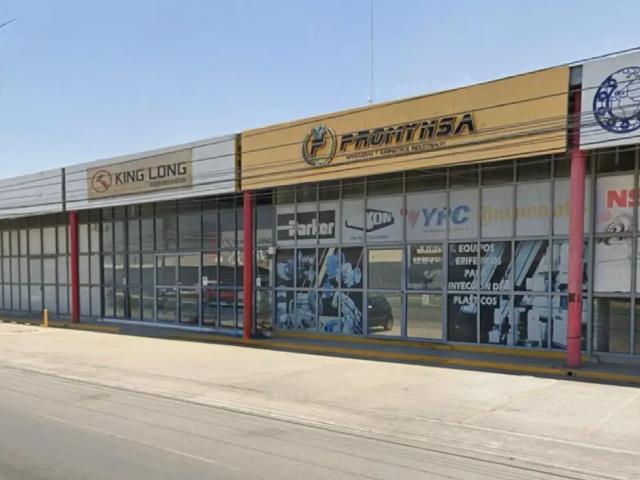 Local comercial en Avenida Industrias