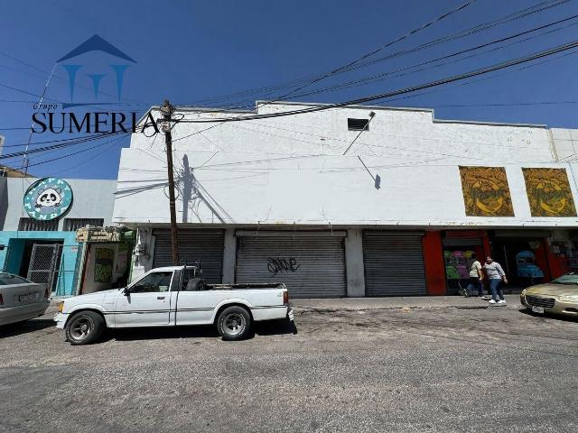 LOCAL COMERCIAL EN EL CENTRO