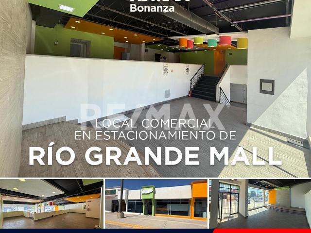 Local comercial en estacionamiento de Rio Grande Mall