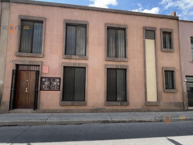 Local Comercial en Iturbide casi esquina con Independencia Zona Centro