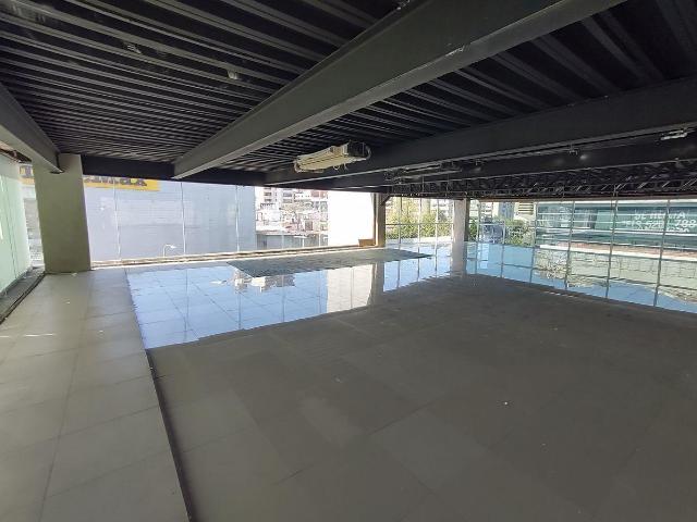 LOCAL COMERCIAL EN LOMAS DE CHAPULTEPEC!