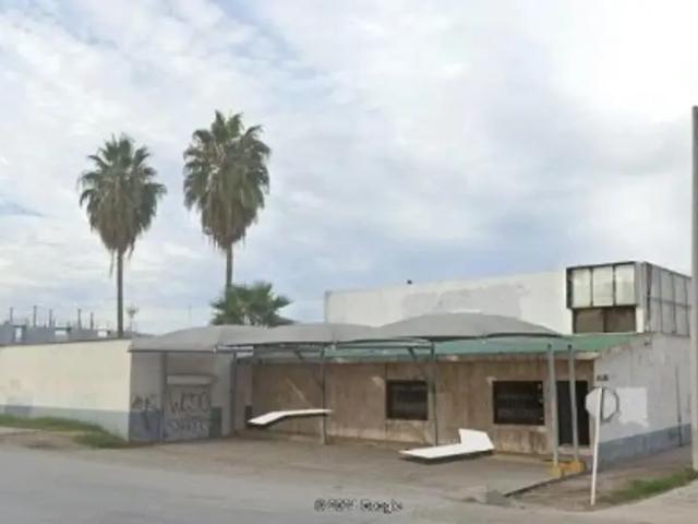 Local Comercial en Libramiento RLS Periferico