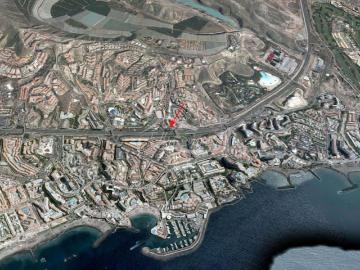 Local comercial en San Eugenio, Tenerife 870m² San Eugenio