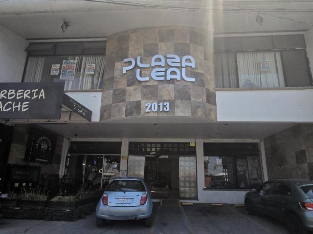 Local Comercial en Plaza sobre Av. Fundici?n al Poniente de Aguascalientes