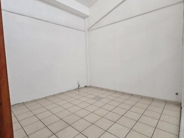 Local Comercial en Plaza sobre Av. Fundici?n al Poniente de Aguascalientes