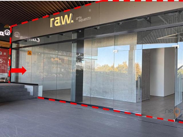 Local Comercial en Plaza Zona Uno 1er piso Lomas SLP