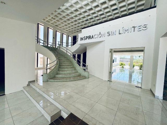 Local Comercial en Renta ? Av. C?mara de Comercio