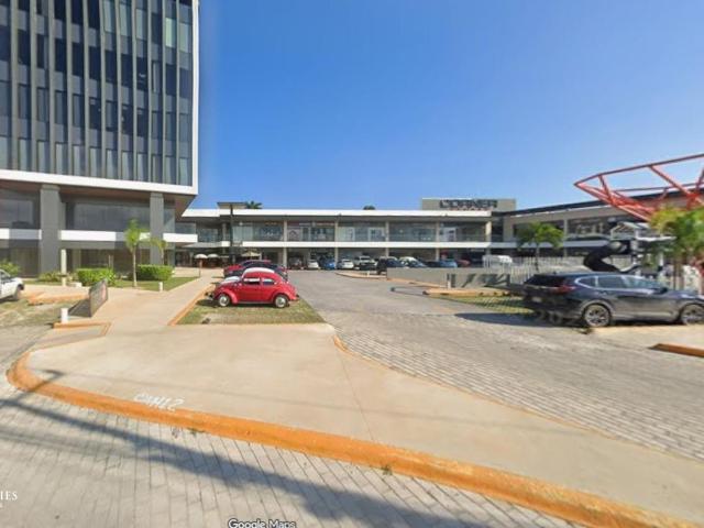 LOCAL COMERCIAL EN RENTA, AV. HUAYACAN, CANCUN, Q.ROO
