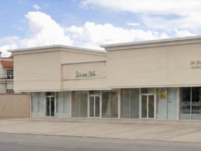 LOCAL COMERCIAL EN RENTA AVE. MIRADOR