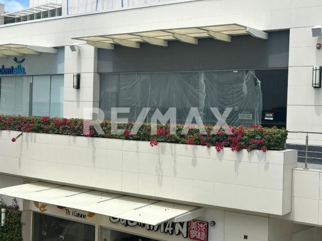 LOCAL COMERCIAL EN RENTA DE 124 M2, EN PASEO CHAPULTEPEC, TIJUANA