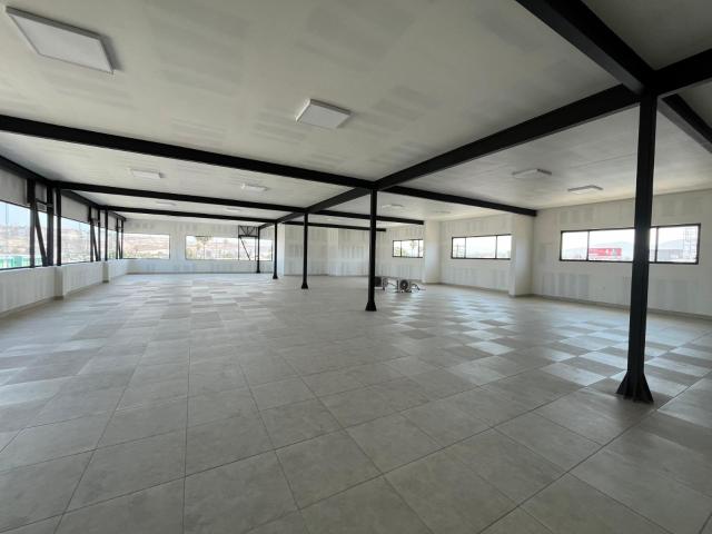 LOCAL COMERCIAL EN RENTA DE 200 M2, EN BLVD. DIAZ ORDAZ, TIJUANA