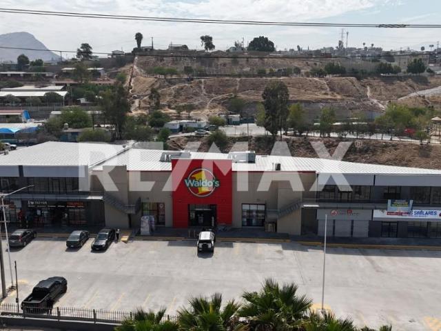 LOCAL COMERCIAL EN RENTA DE 73.36 M2, EN PLAZA EL FLORIDO, TIJUANA