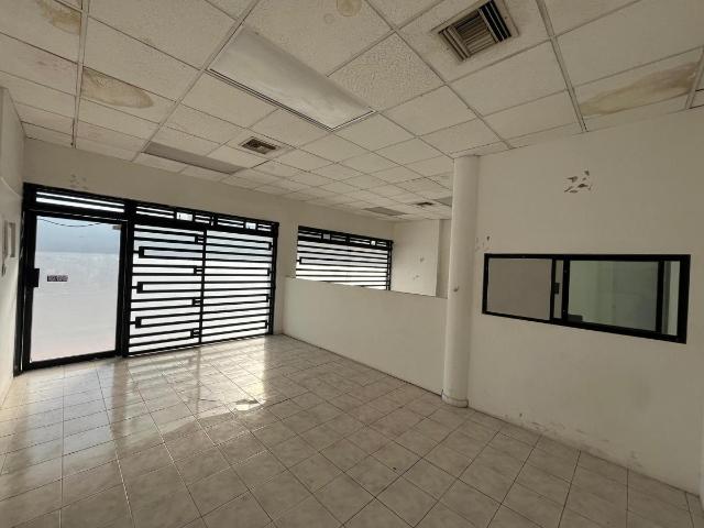 LOCAL COMERCIAL EN RENTA EN CAMPESTRE LA ROSITA TORREON COAHUILA