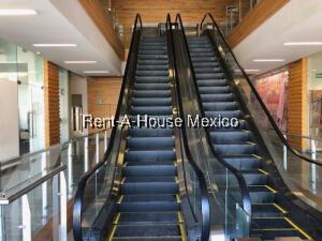 Local Comercial en Renta en Cuajimalpa de Morelos,Santa Fe Cuajimalpa NF 26 2135