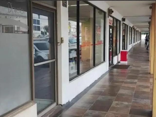 Local comercial en renta en Cumbres en Monterrey