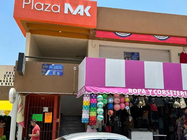 Local Comercial en Renta en Antigua Avenida Principal de Chavarría, Mineral de la Reforma