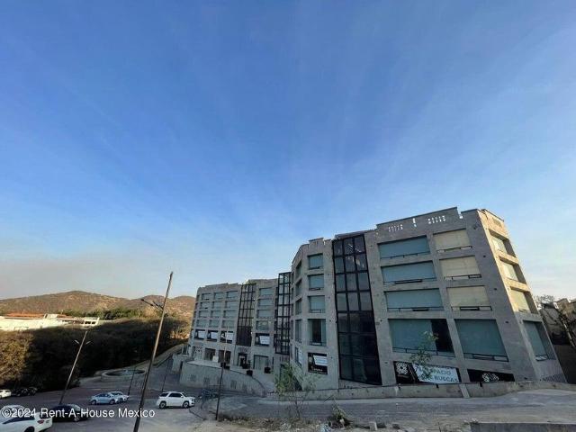 Local Comercial en Renta en Atizapan de Zaragoza, Hacienda de Valle Escondido JL 26 3055