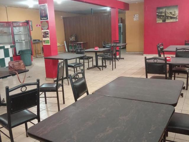 Local Comercial en Renta en Av Paseo de los Leones, Monterrey, N.L
