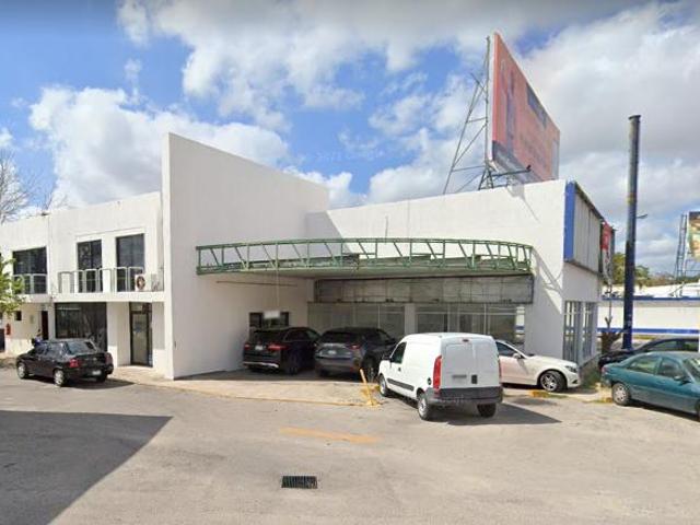Local comercial en renta en avenida