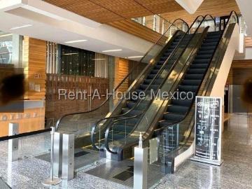 Local Comercial en Renta en Avenida Juan Salvador Agraz, Santa Fe Cuajimalpa RU 26 23