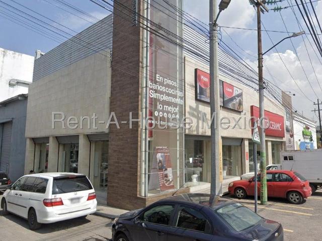Local Comercial en Renta en Avenida Primero de mayo, Centro Urbano RU 26 470