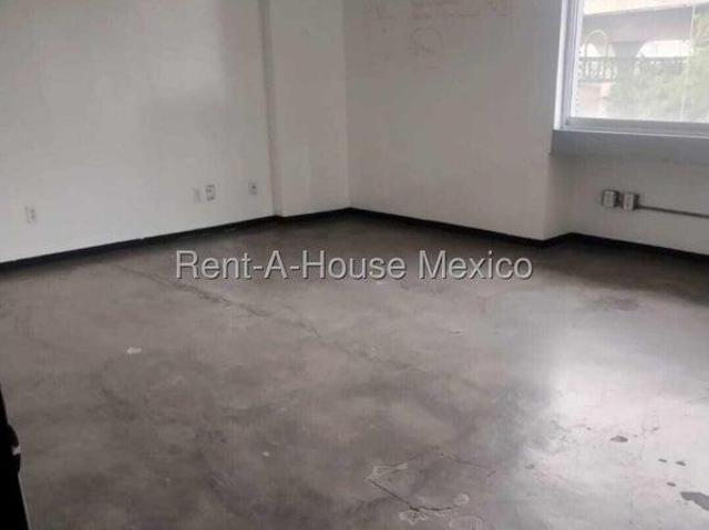 Local Comercial en Renta en Boulevard Manuel Avila Camacho, San Andres Atoto RU 26 1042