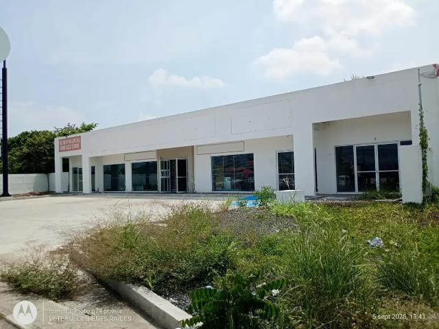 Local Comercial en Renta en Blvd Lázaro Cárdenas, Cerca de Central Camionera, Poza Rica