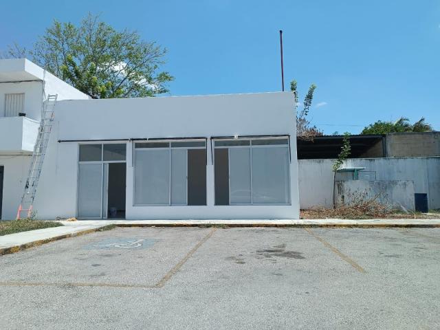 Local comercial en Renta en Gasolinera, Pedregales de Tanl?m, Merida Yucat?n