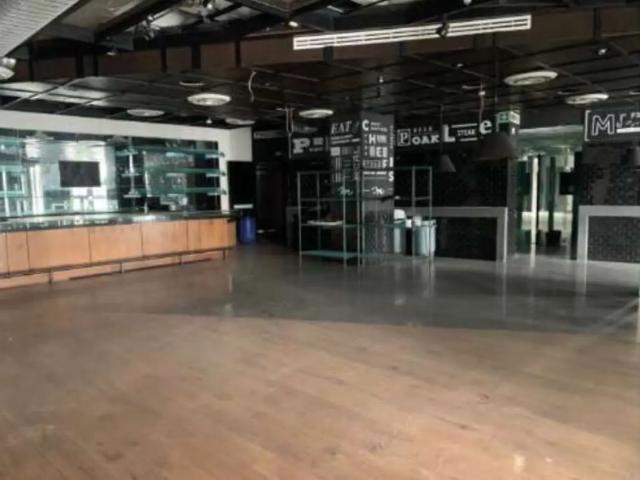 LOCAL COMERCIAL EN RENTA EN DEL VALLE